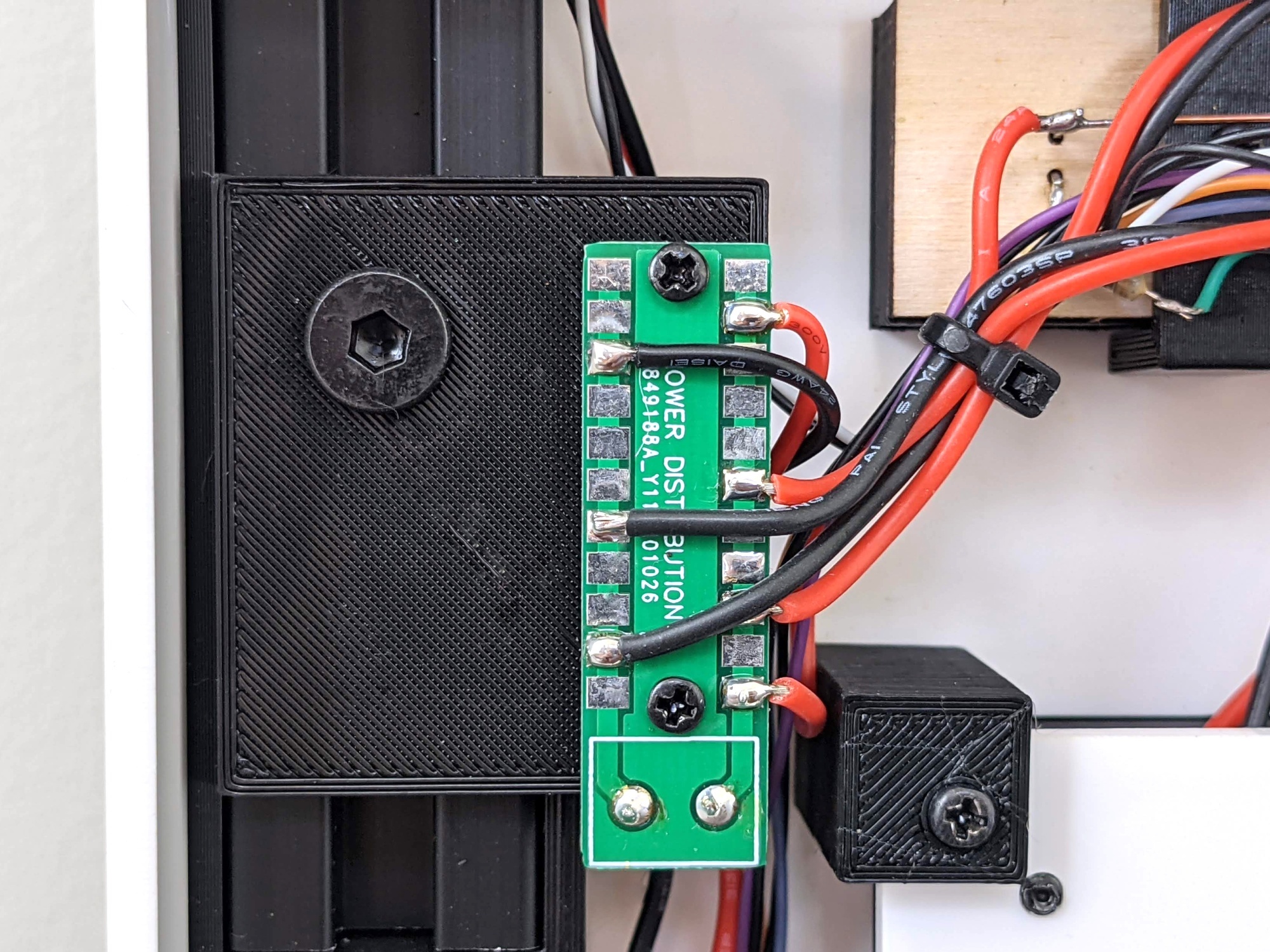 RGBY ROM power distribution